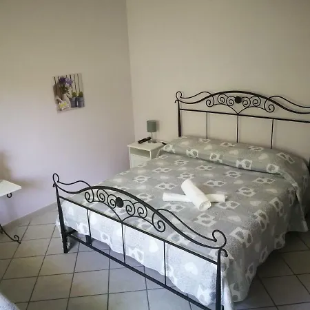 Nora Bed and Breakfast